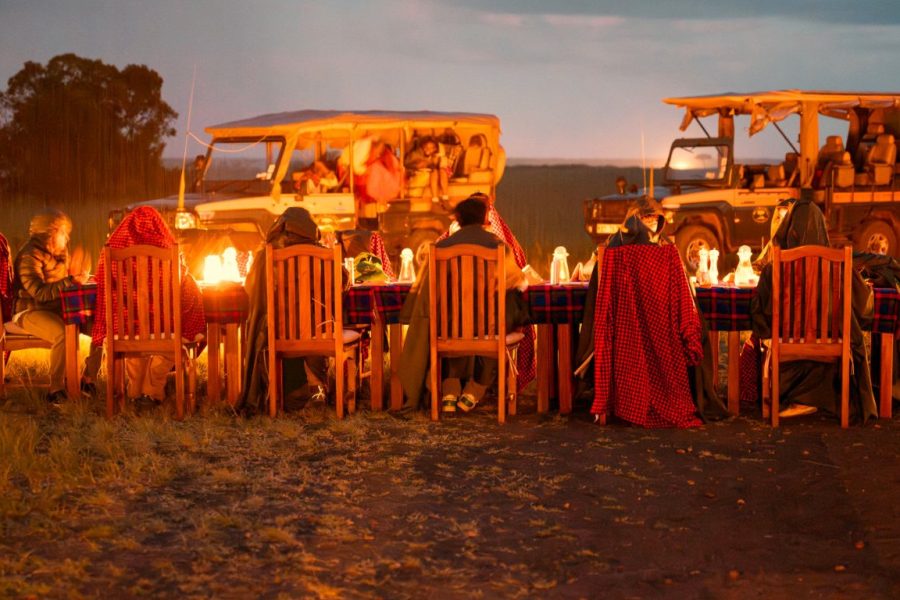 Chauffeur-driven Safari Landcruiser