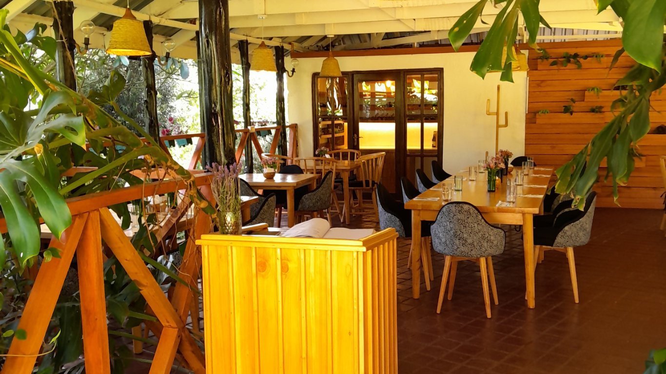 For those searching for new restaurants in Limuru that combine upscale cuisine with a serene setting, Como by Steph the Chef is unmissable.