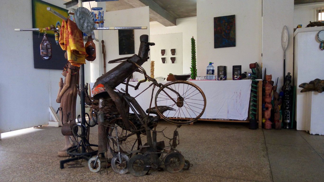 Hidden in the outskirts of Nairobi, in Banana Hill, you'll find the Banana Hill Art Gallery, a treasure trove of contemporary African art that you can explore for free.
