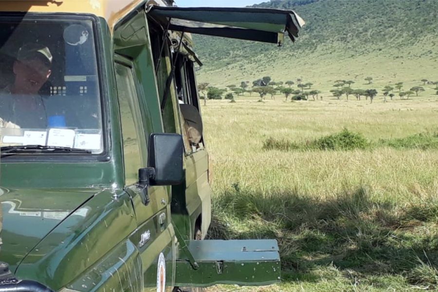 Photographic Safari Landcruiser