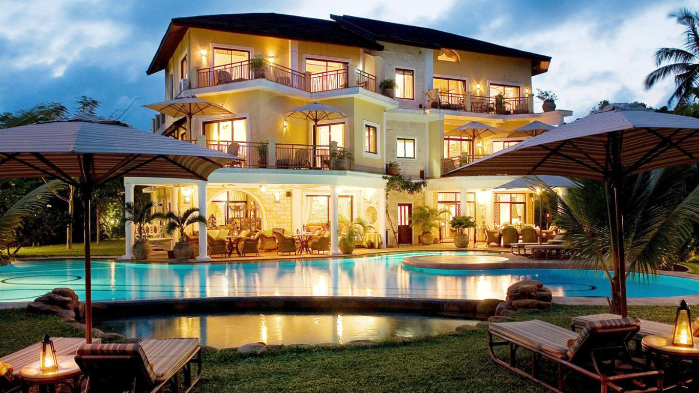 Soroi Collection announces new opening dates for its Diani, Samburu, and Amboseli lodges, marking the next phase of its growth across Kenya’s wild and coastal landscapes.